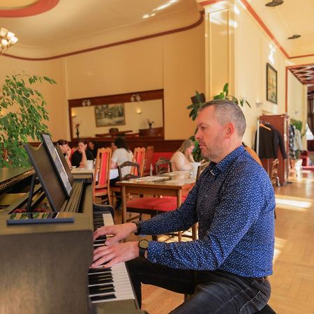 Hotel Continental Plzen Ngoại thất bức ảnh